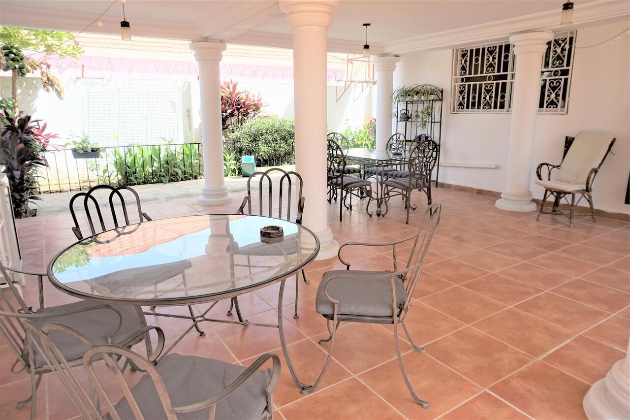 Bijilo B & B Villa Calliandra מראה חיצוני תמונה